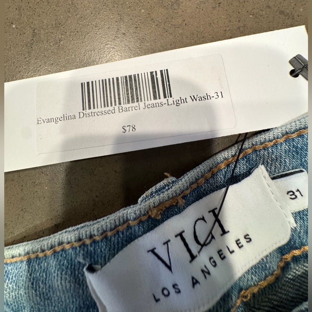 NWT Evangelina Distressed Barrel Jeans Sz: 29 & 31 - Picture 15 of 16